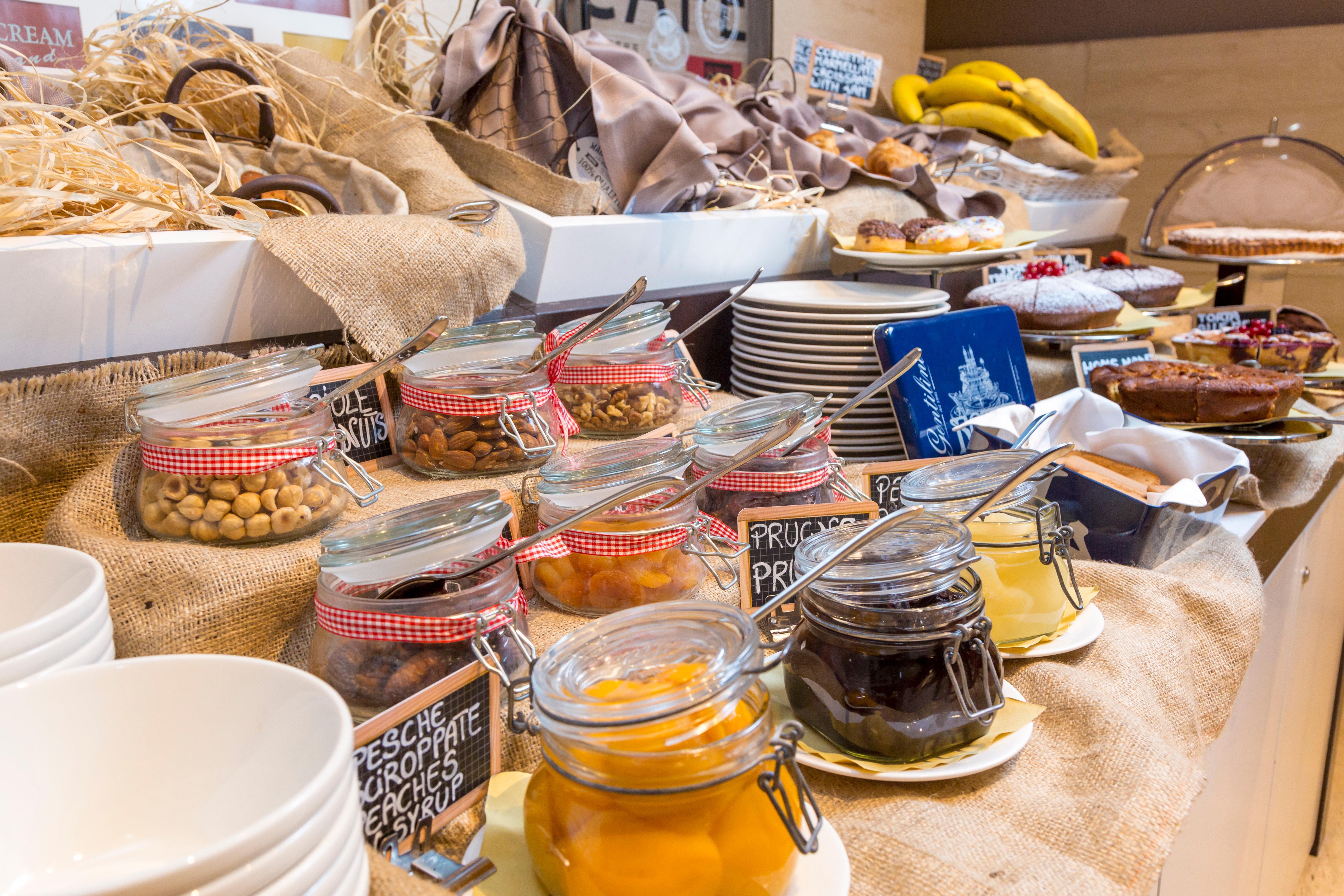Hotel Indigo Rome - St. George By Ihg Bagian luar foto