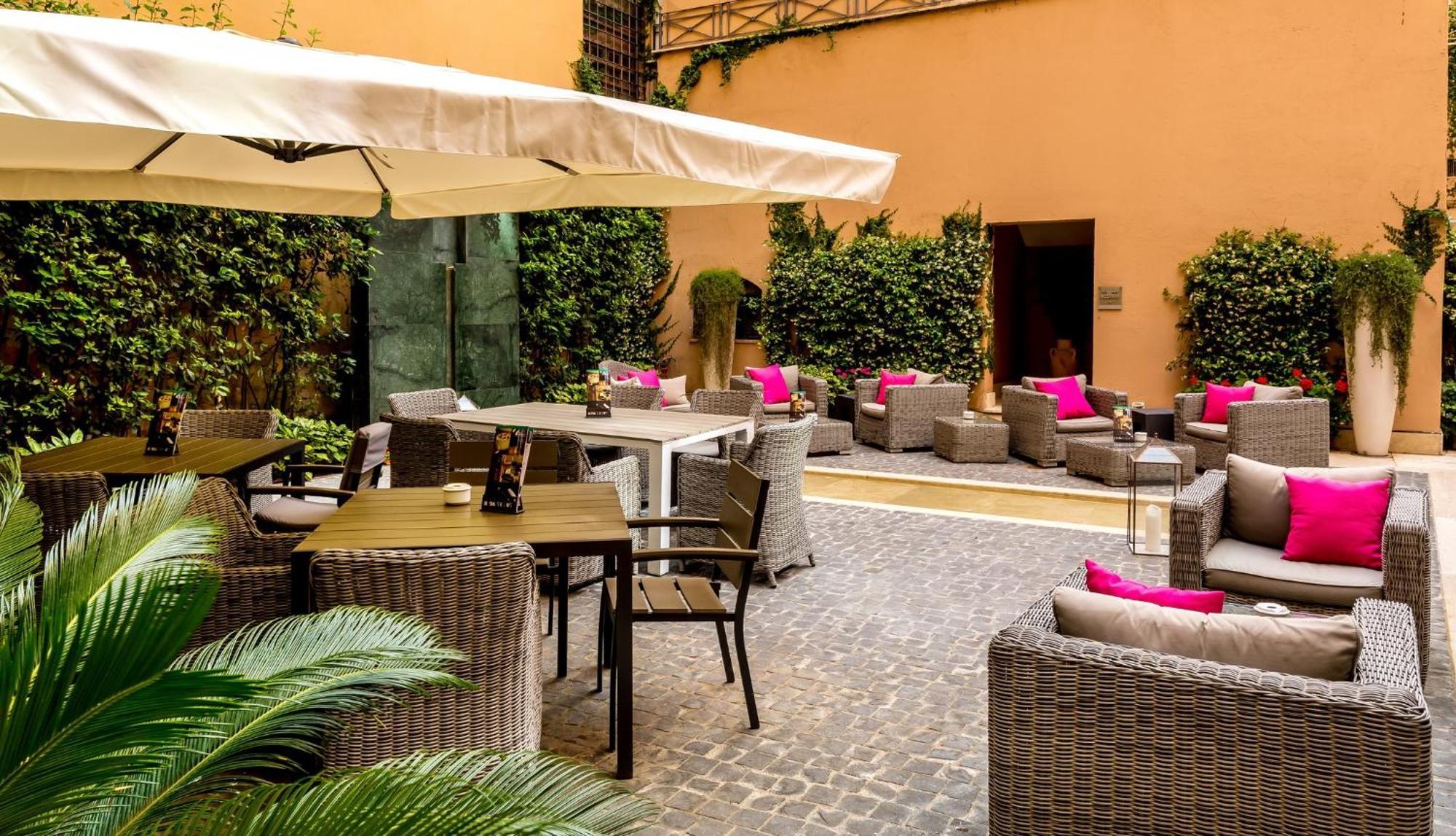Hotel Indigo Rome - St. George By Ihg Bagian luar foto