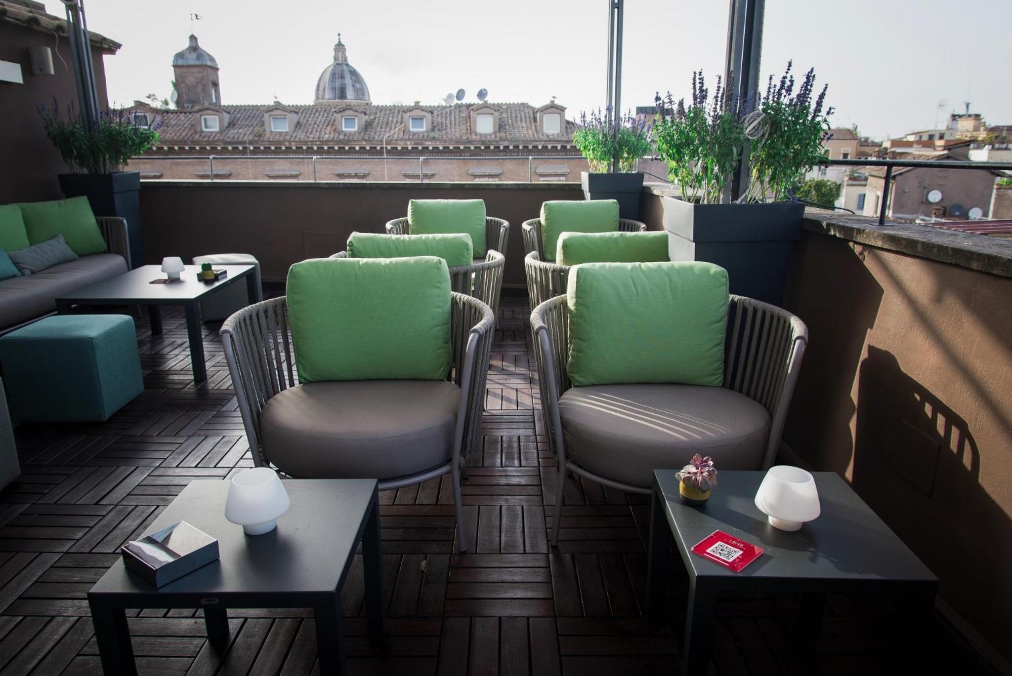 Hotel Indigo Rome - St. George By Ihg Bagian luar foto